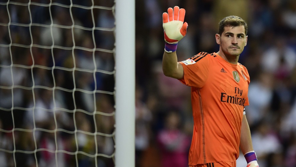 Iker Casillas şi-a anunţat retragerea din fotbal